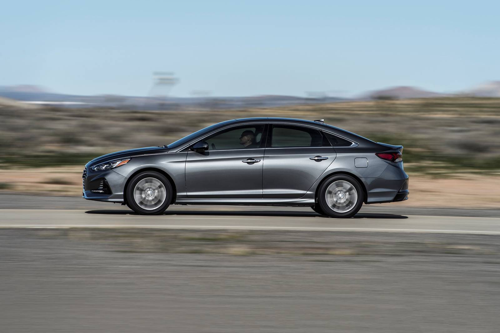 2018 Hyundai Sonata exterior S