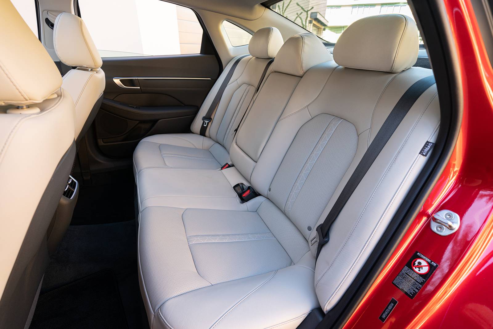 2020 Hyundai Sonata interior RI