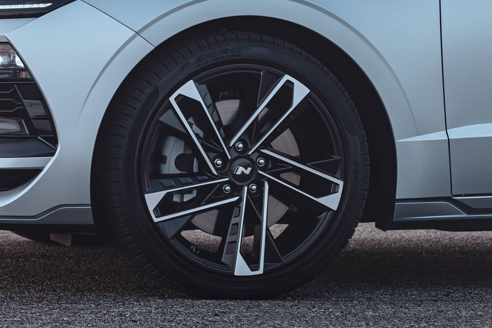 2024 Hyundai Sonata exterior W