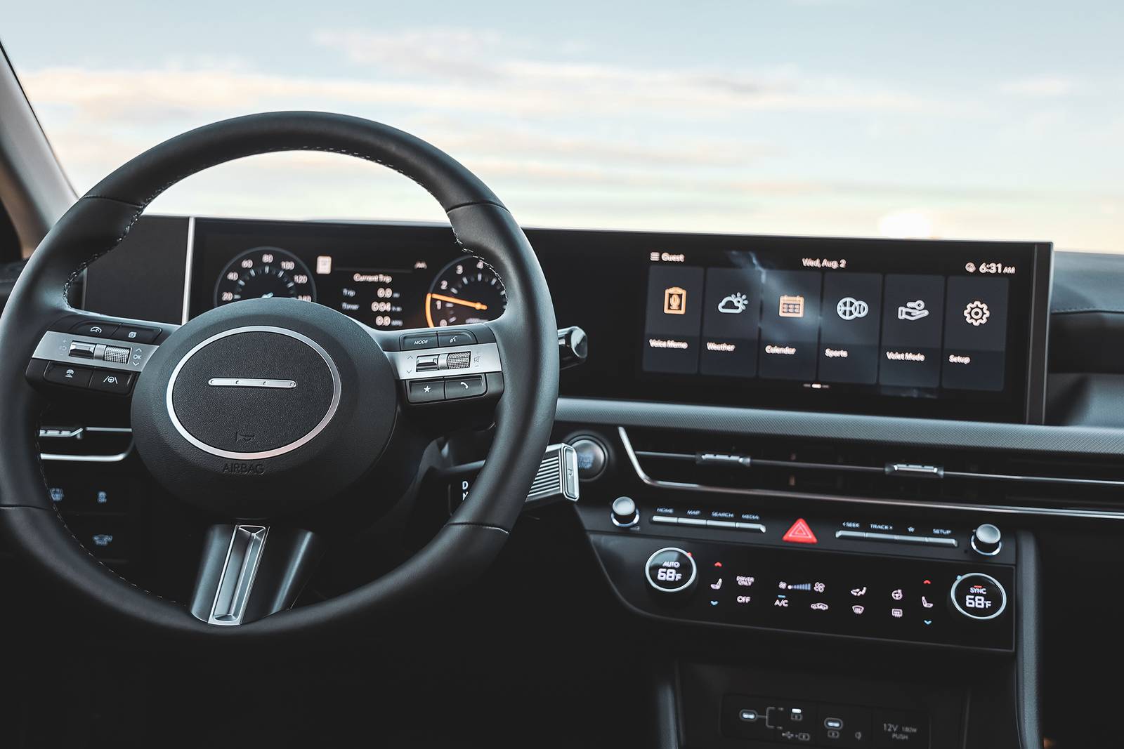 2025 Hyundai Sonata interior SWD