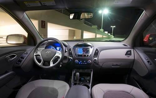 2012 Hyundai Tucson front safety D