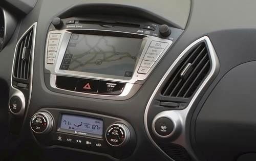 2012 Hyundai Tucson front safety CC