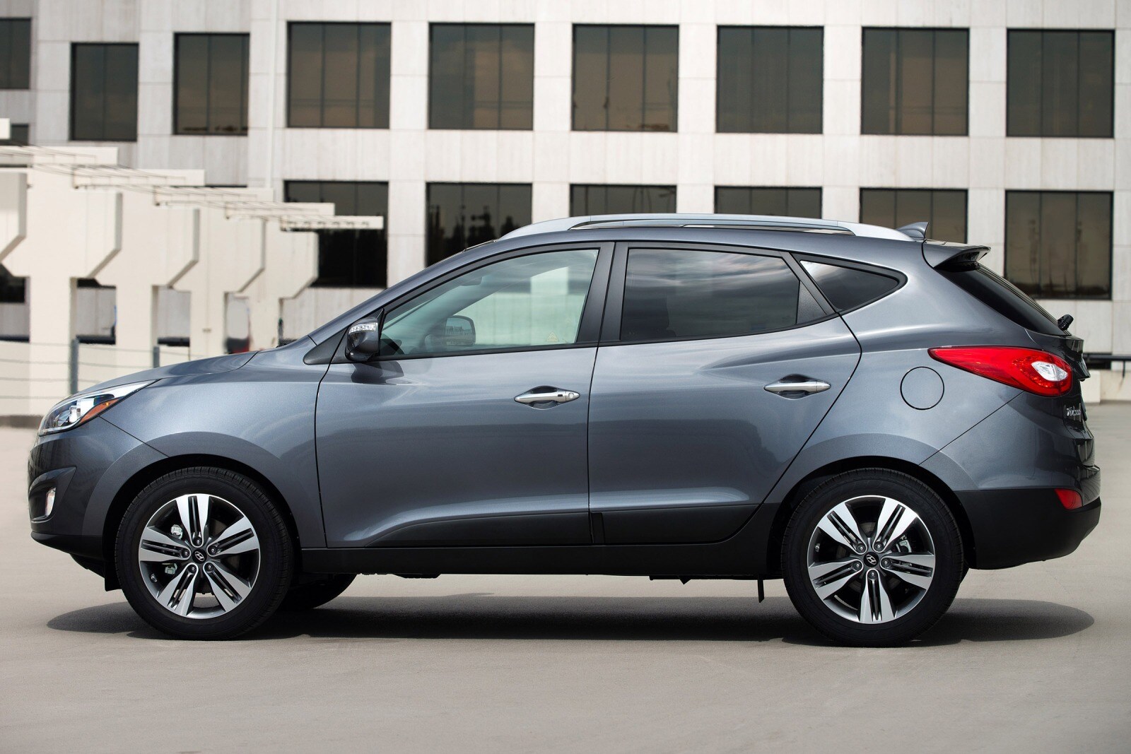 2014 Hyundai Tucson exterior FQ