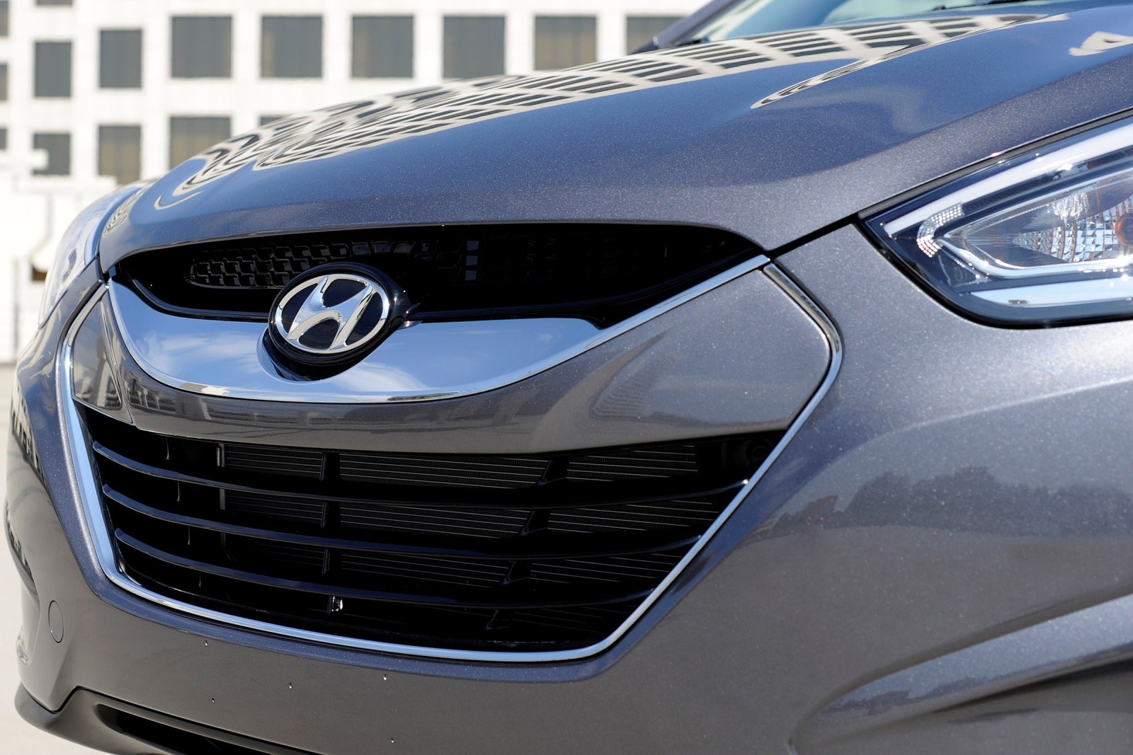 2014 Hyundai Tucson exterior FBDG