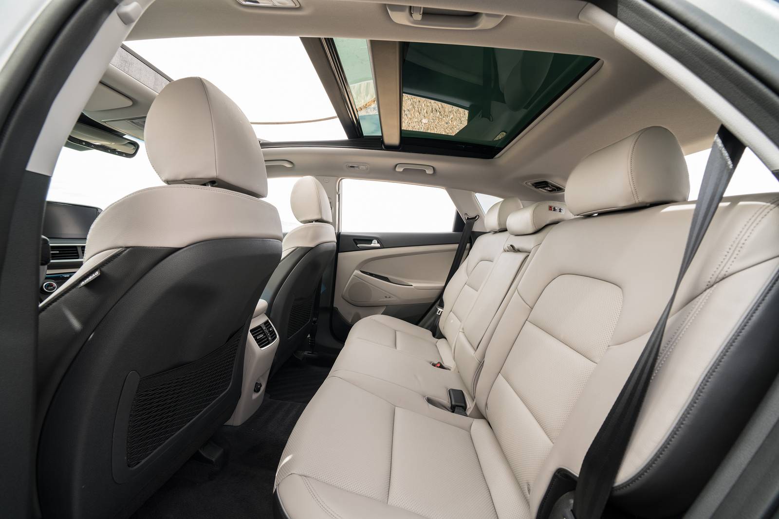 2019 Hyundai Tucson interior RI