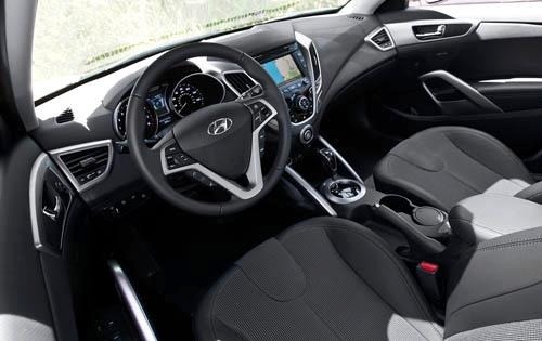2012 Hyundai Veloster interior I