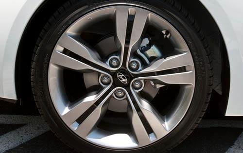 2012 Hyundai Veloster exterior W