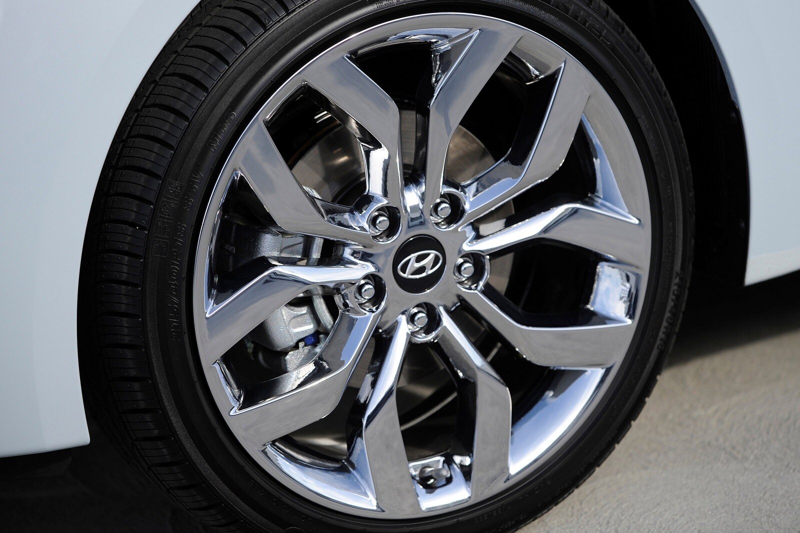 2015 Hyundai Veloster exterior W