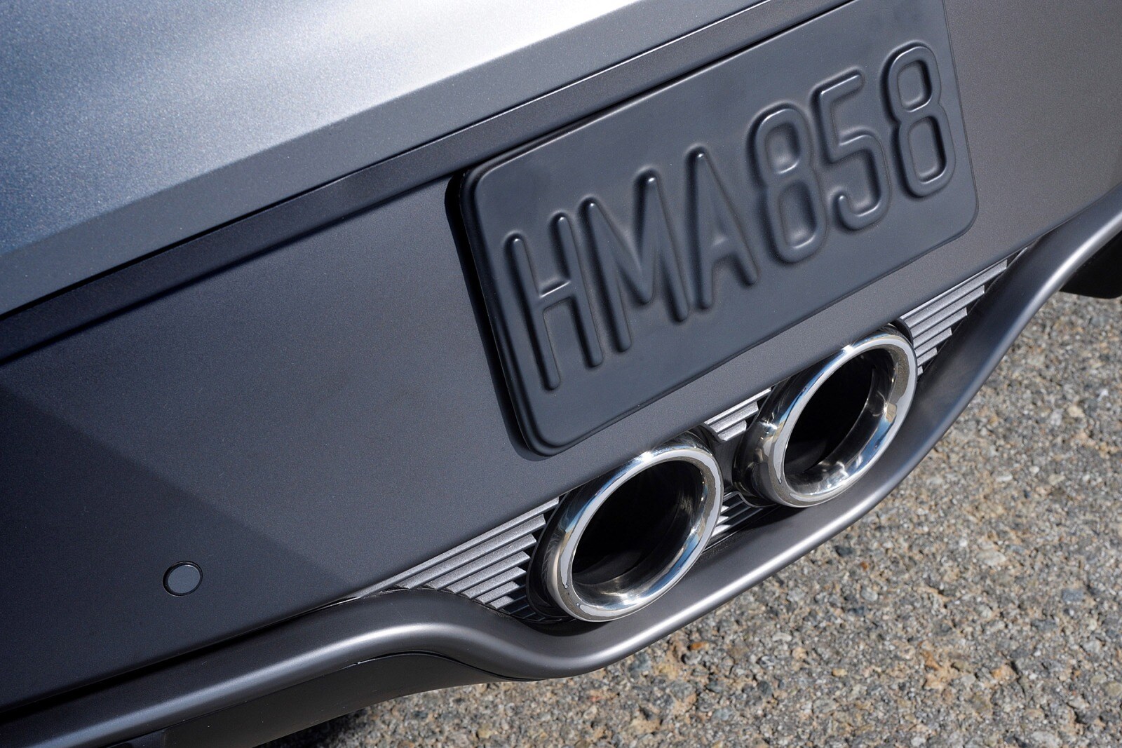 2016 Hyundai Veloster exterior EDETAIL