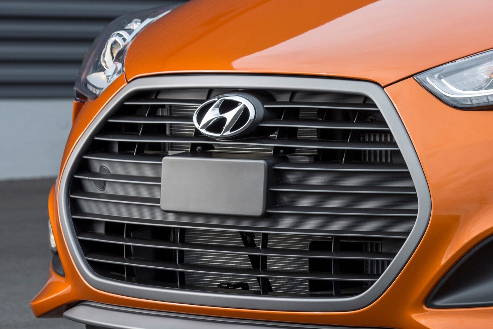 2016 Hyundai Veloster exterior FBDG