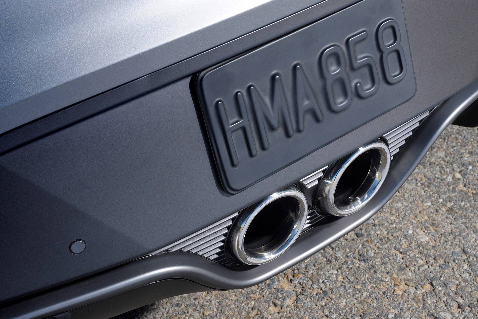 2017 Hyundai Veloster exterior EDETAIL