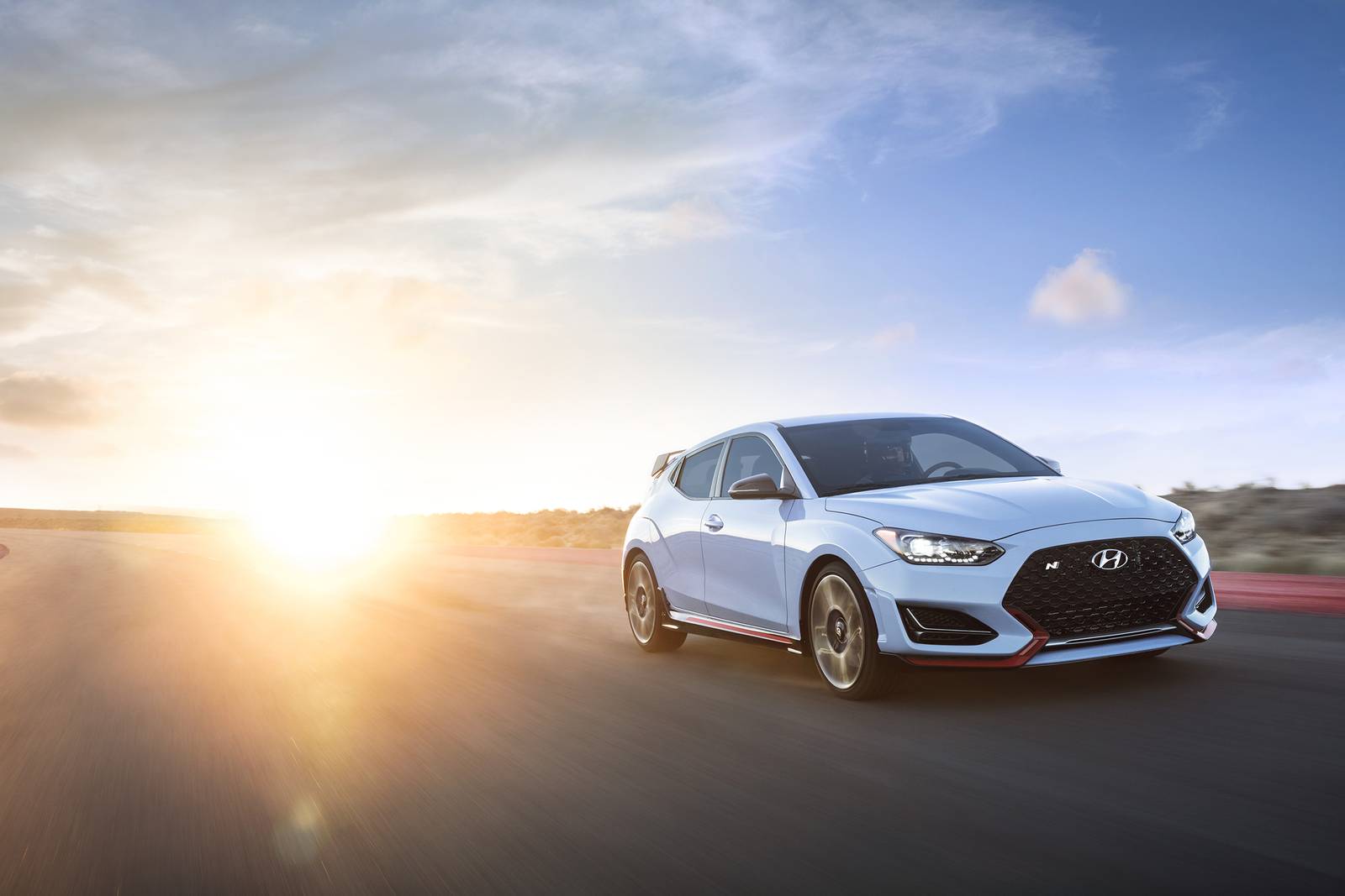 2019 Hyundai Veloster exterior LIFE1