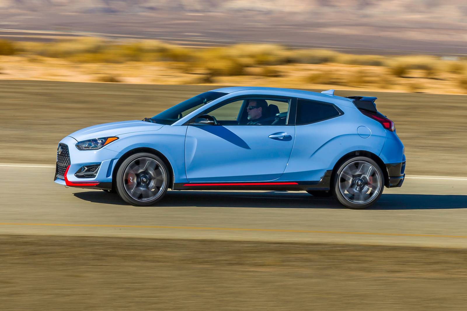 2019 Hyundai Veloster exterior S