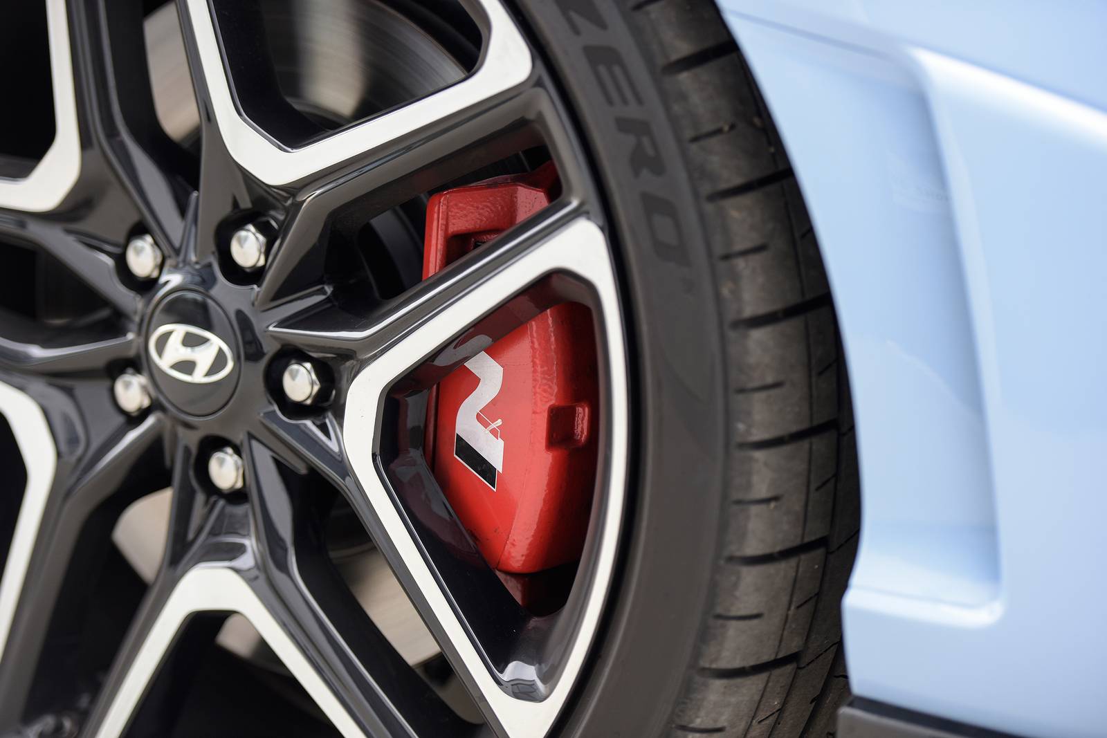 2019 Hyundai Veloster exterior W