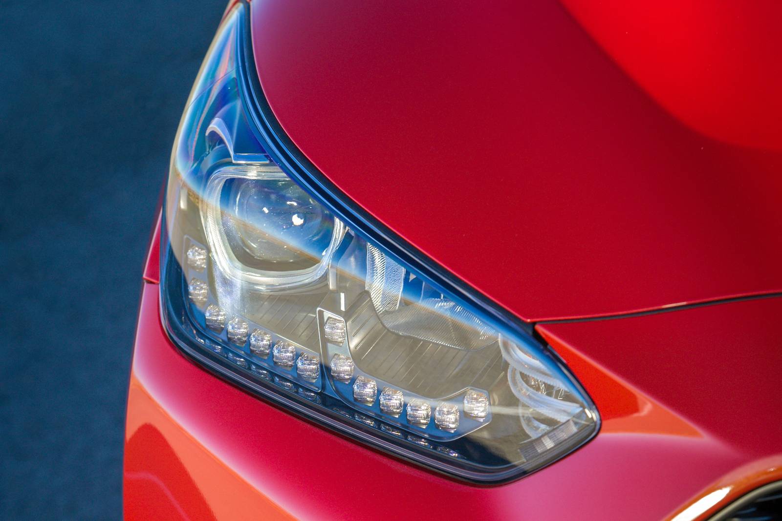 2019 Hyundai Veloster exterior EDETAIL
