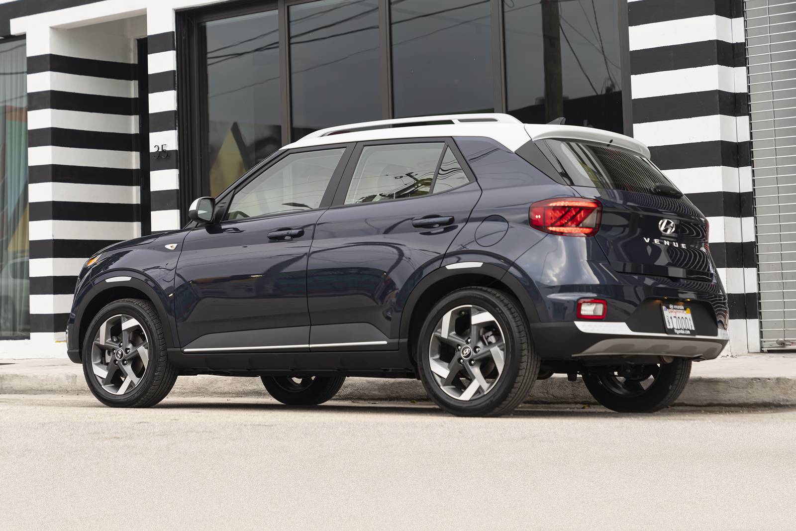 2023 Hyundai Venue exterior F