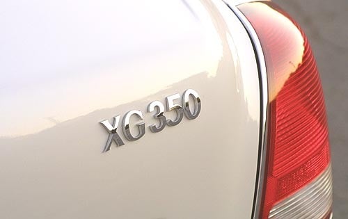 2002 Hyundai XG350 exterior FBDG