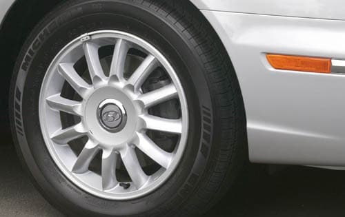 2004 Hyundai XG350 exterior W