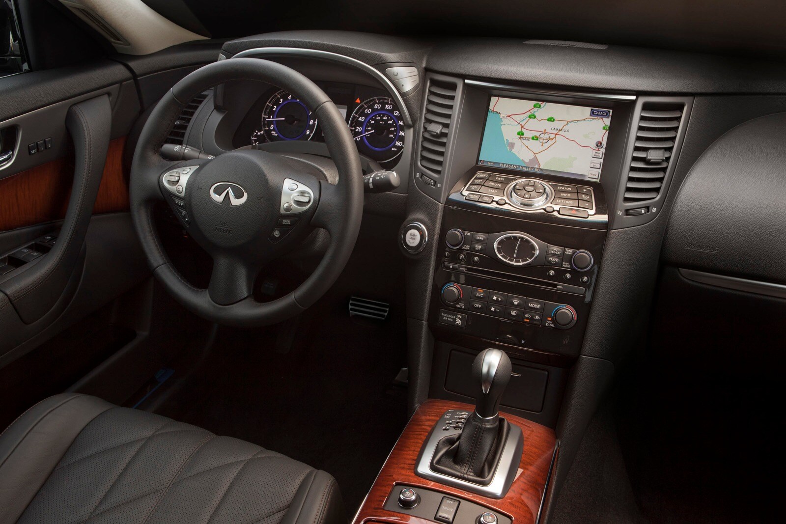 2013 INFINITI FX interior I
