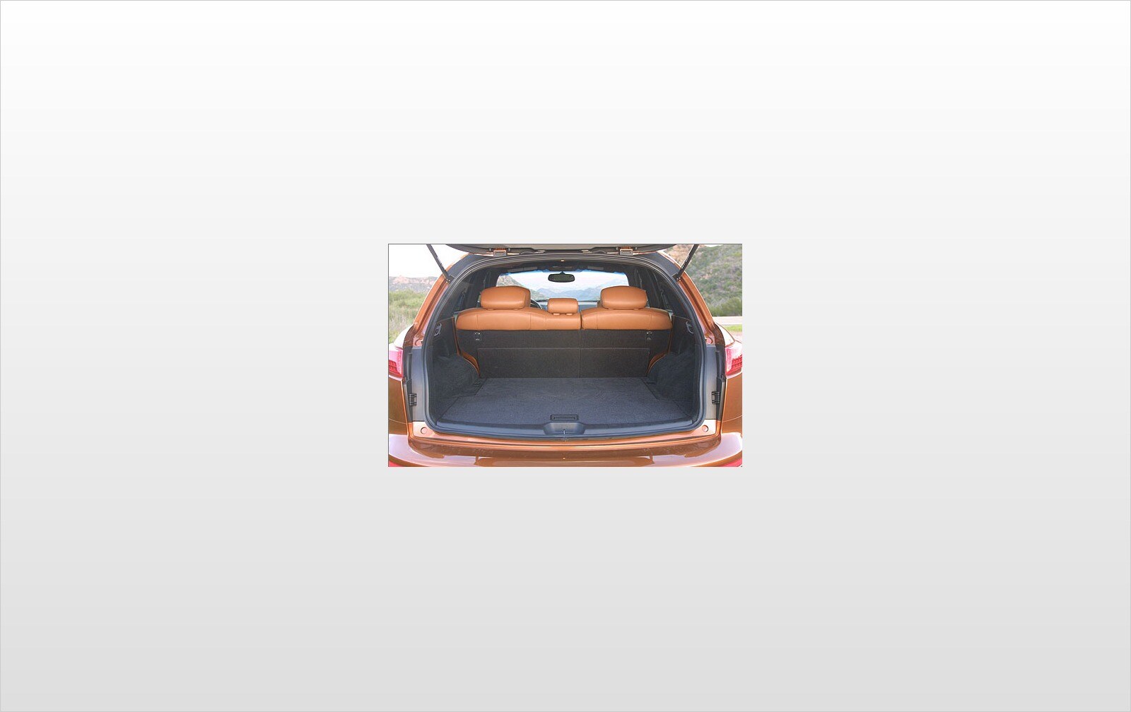 2004 INFINITI FX45 interior CARGO