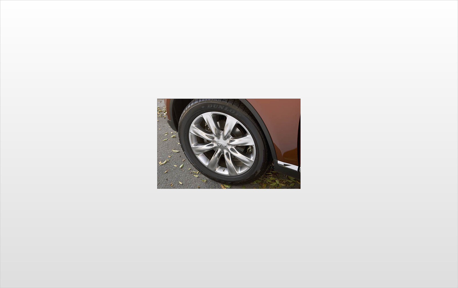 2005 INFINITI FX45 exterior W