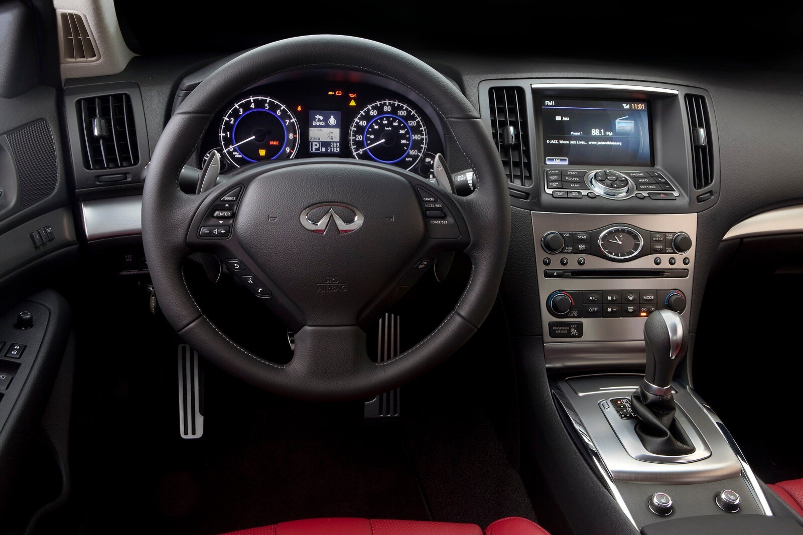 2012 INFINITI G Sedan interior D