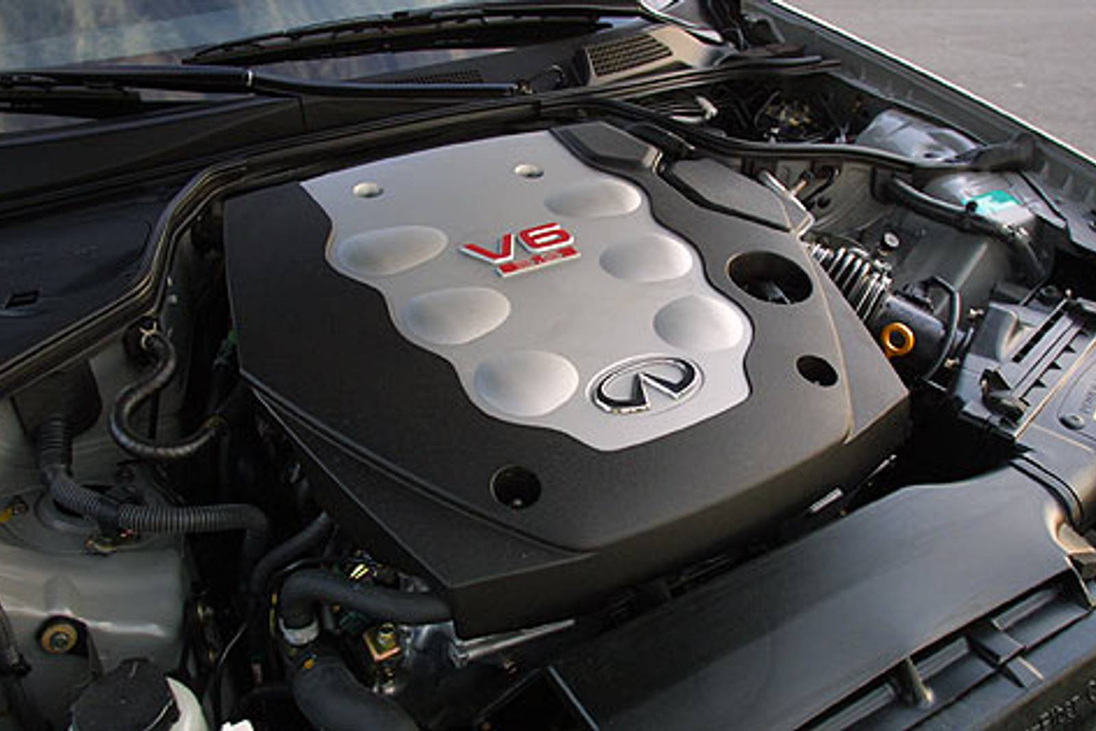 2004 INFINITI G35 exterior E