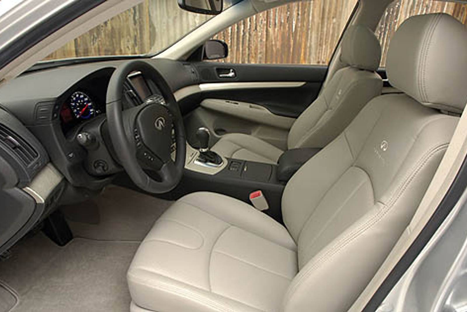 2008 INFINITI G35 interior I