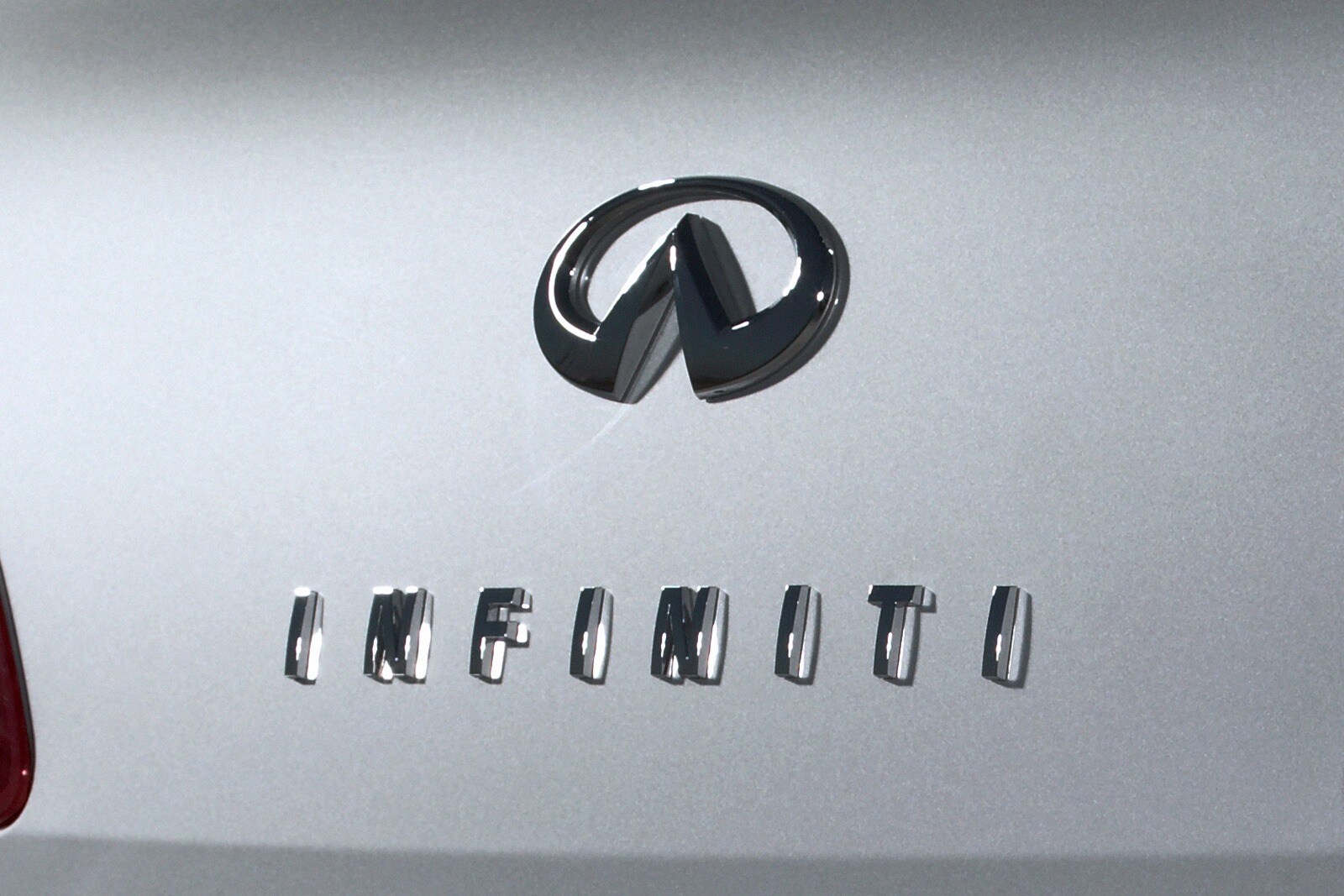 2010 Infiniti G37 exterior RBDG