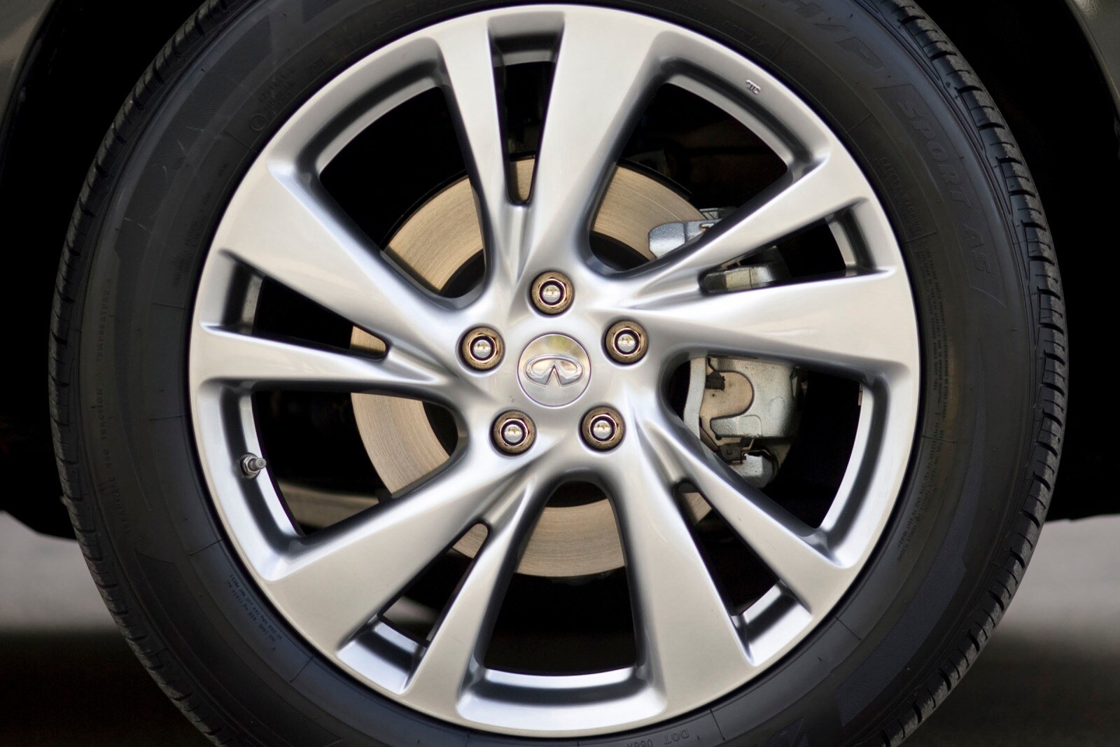 2013 INFINITI JX exterior W