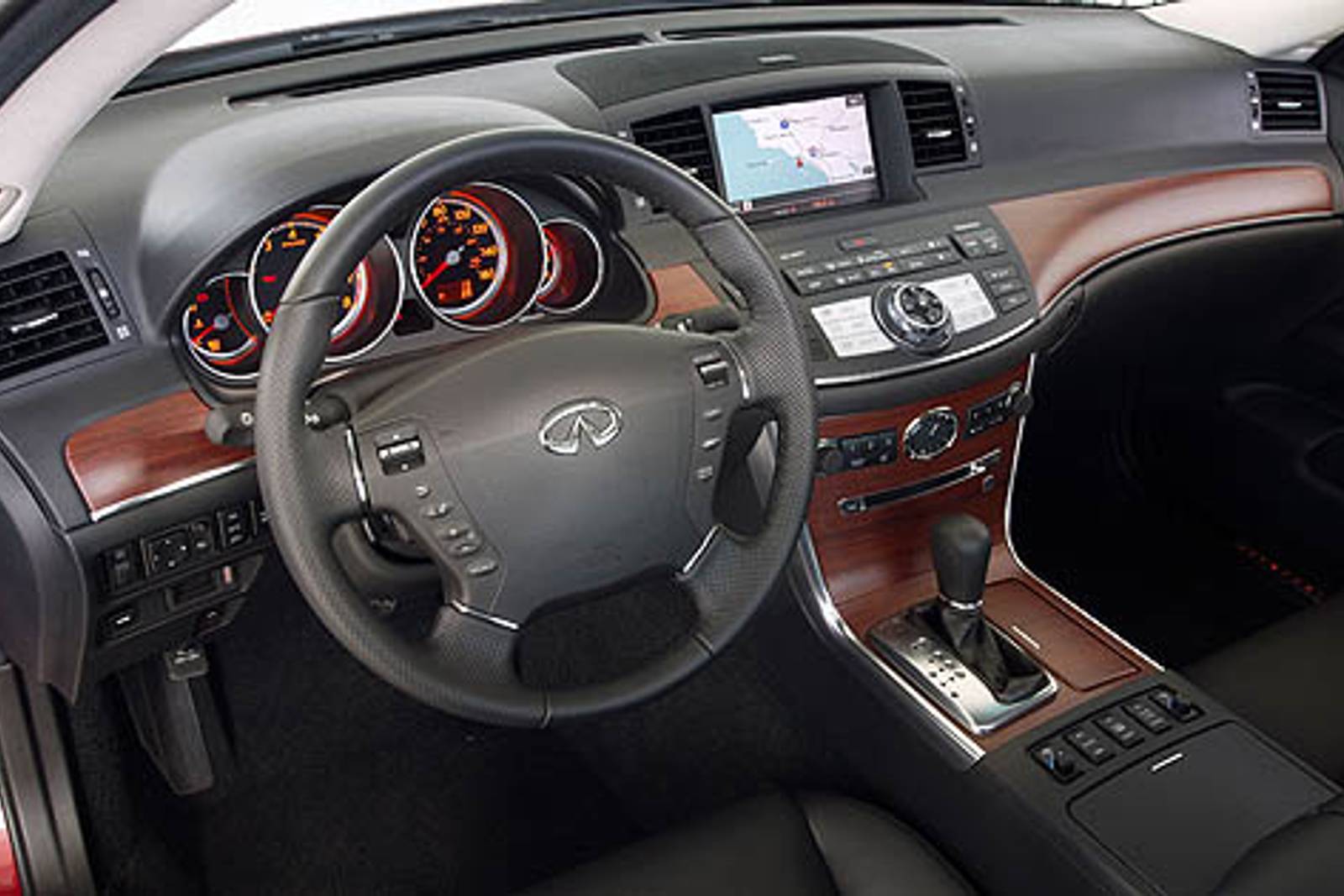 2007 INFINITI M45 interior I