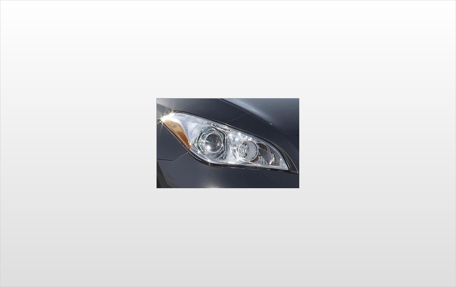 2011 INFINITI M56 exterior EDETAIL