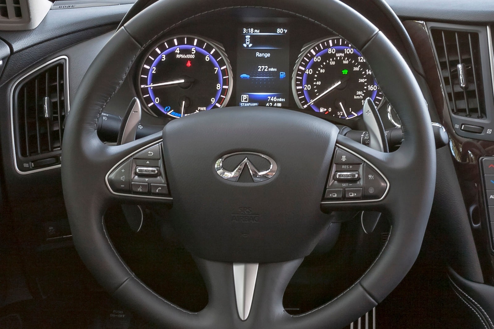 2015 Infiniti Q50 interior SWD