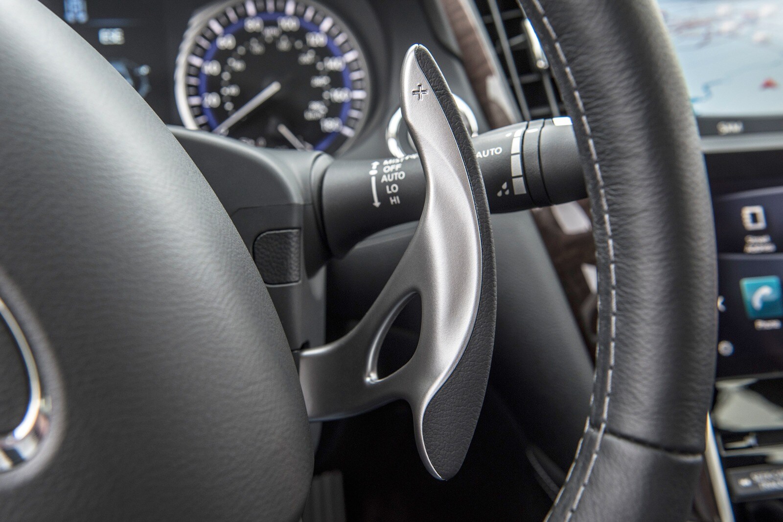 2017 Infiniti Q50 interior SWD