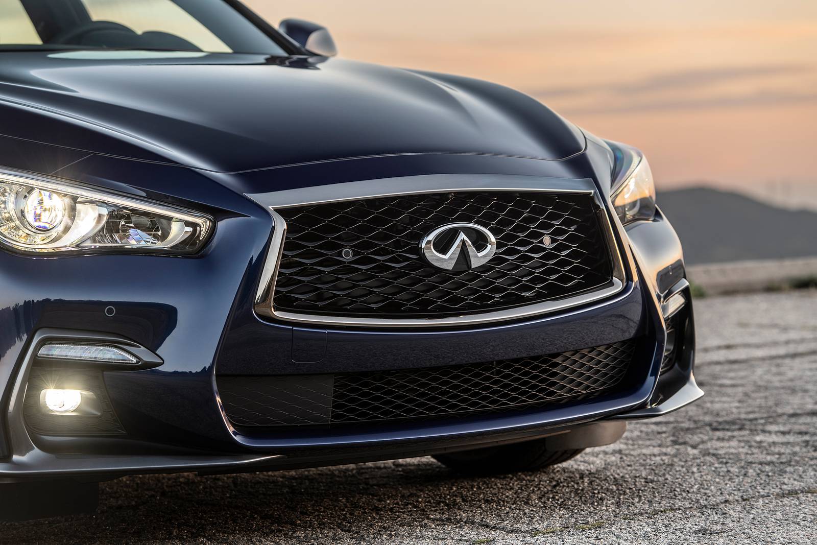 2021 Infiniti Q50 exterior FBDG