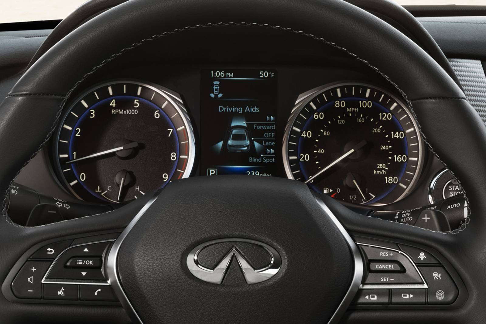 2018 Infiniti Q60 interior G