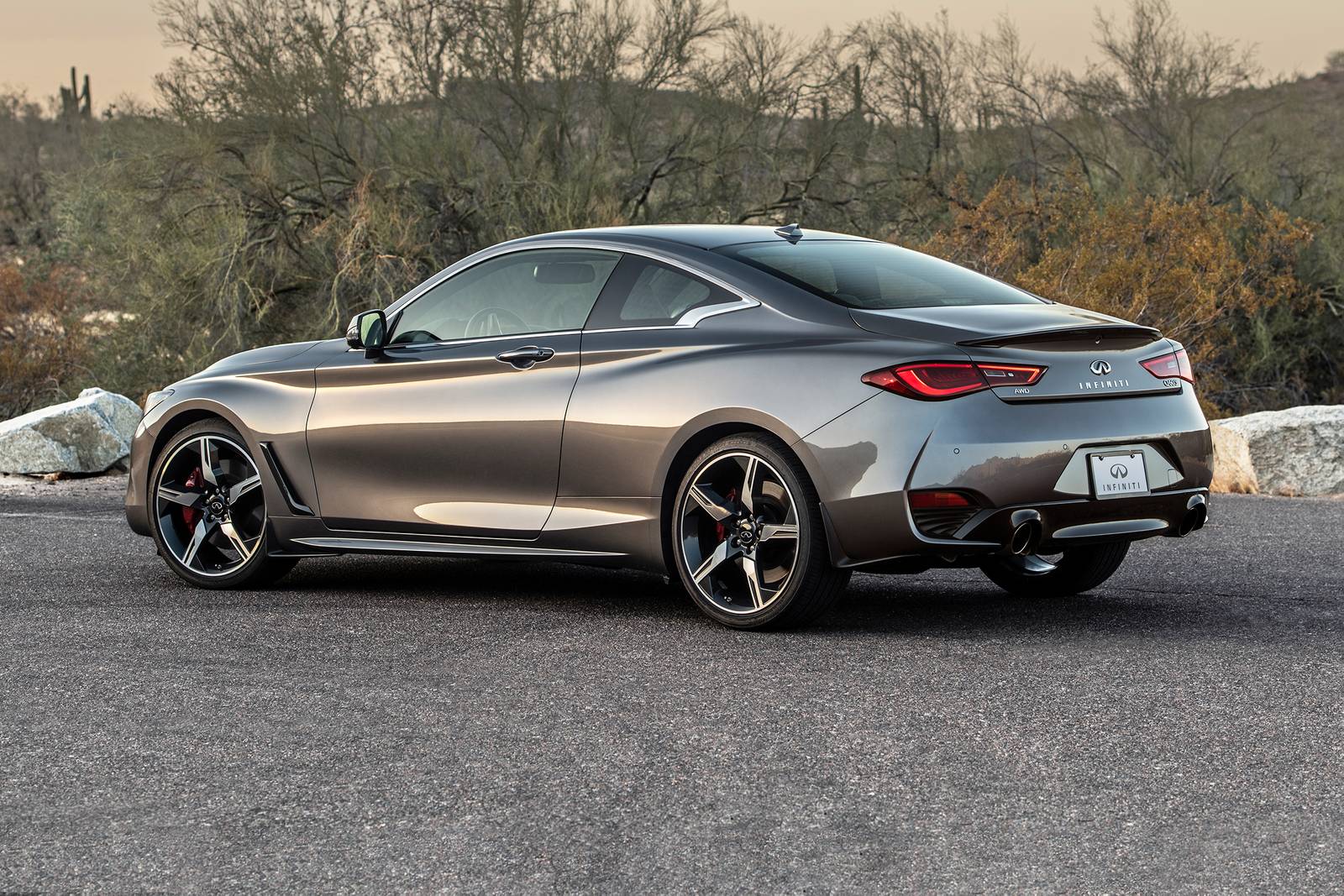 2021 Infiniti Q60 front safety FQ