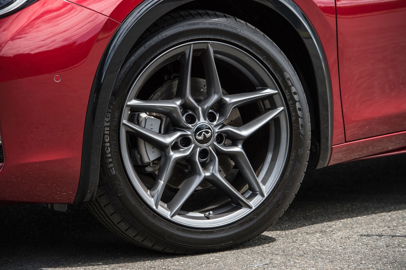 2017 Infiniti Qx30 exterior W