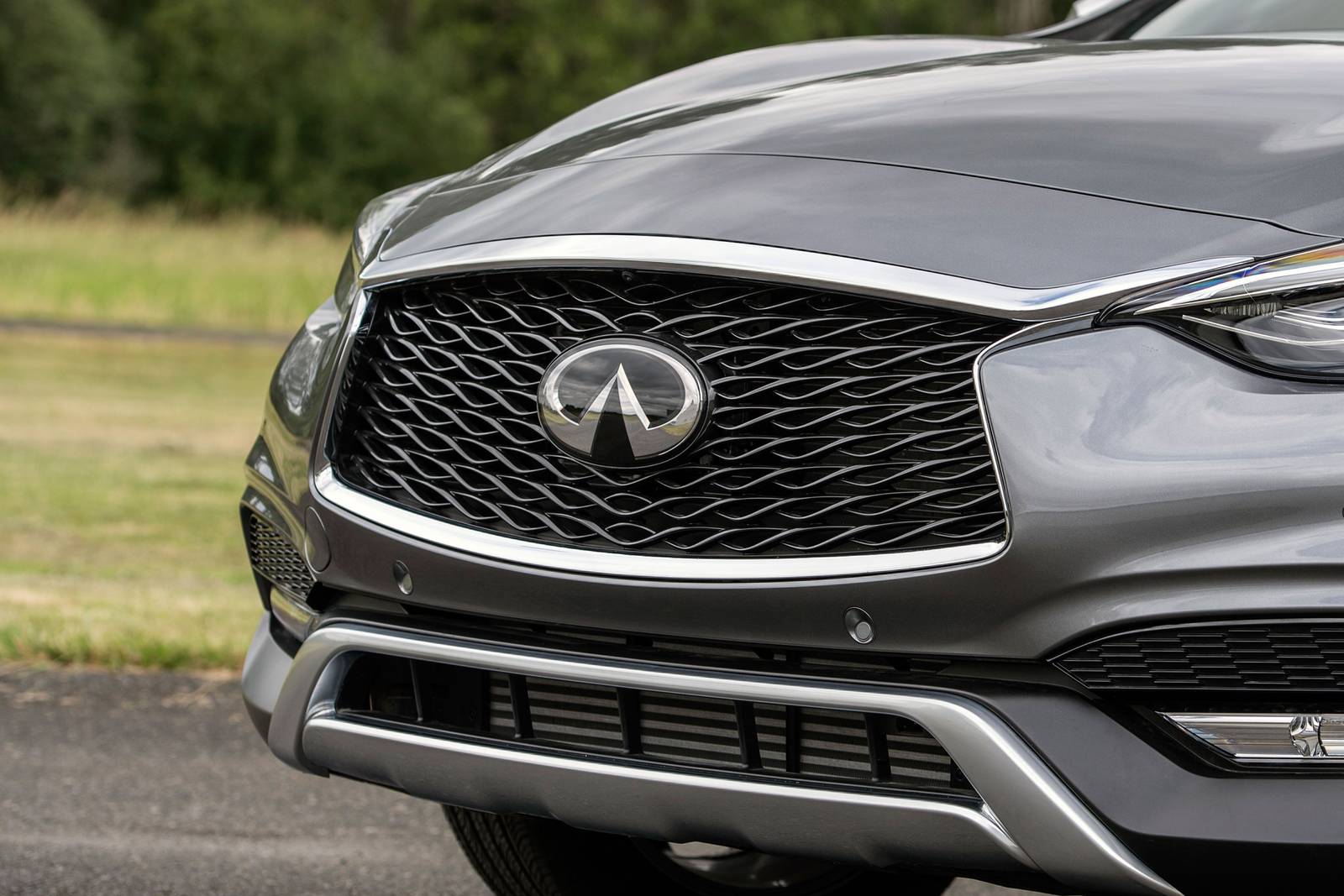2018 Infiniti Qx30 exterior FBDG