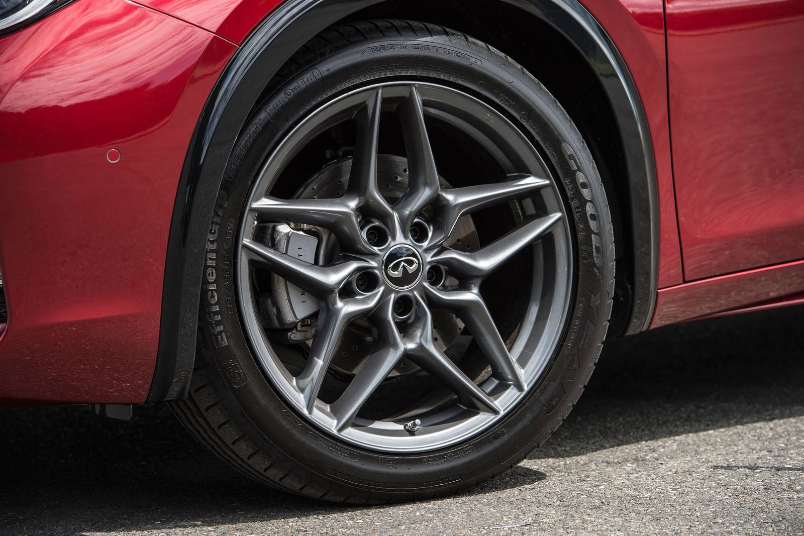 2018 Infiniti Qx30 exterior W