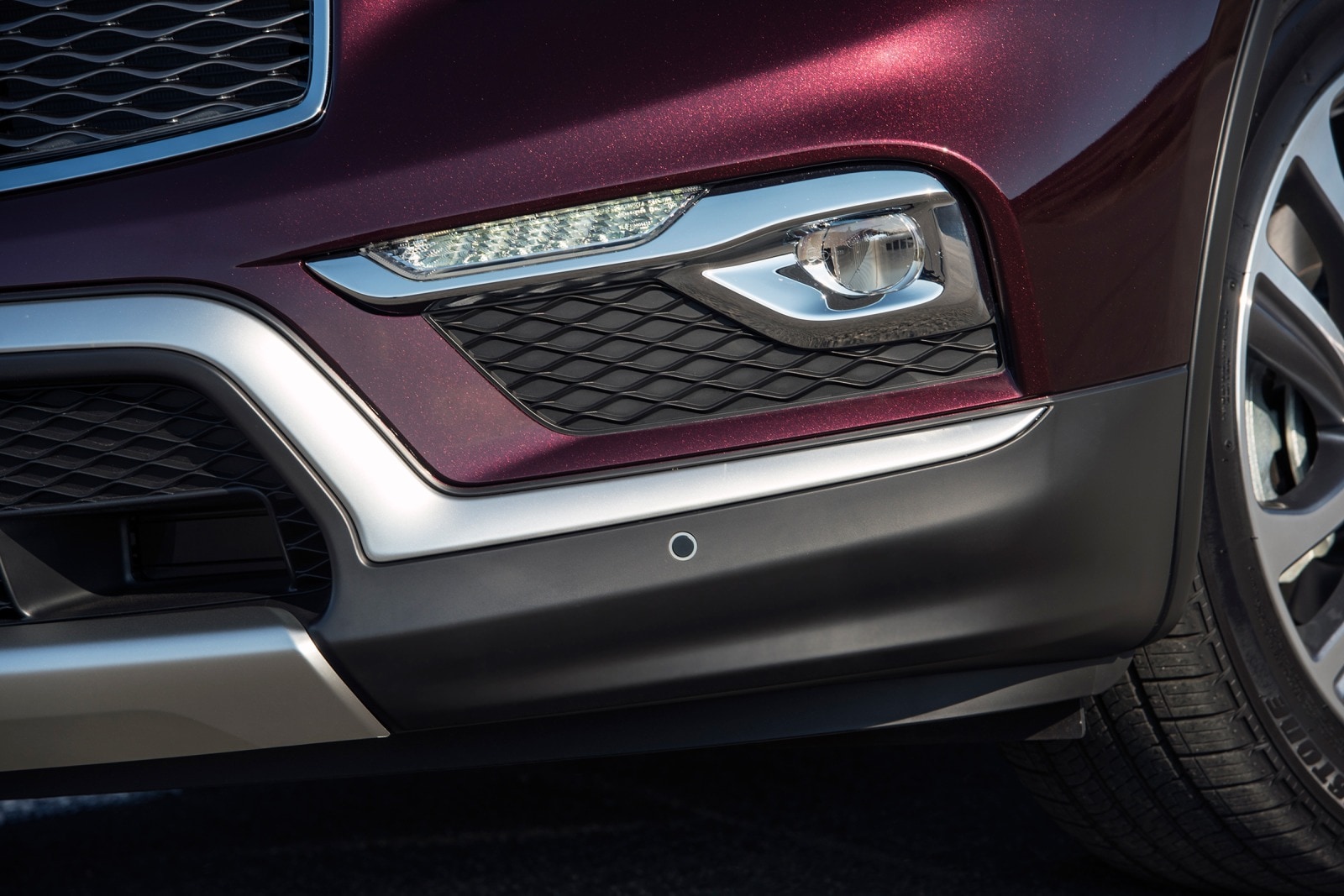 2017 Infiniti Qx50 exterior FOG