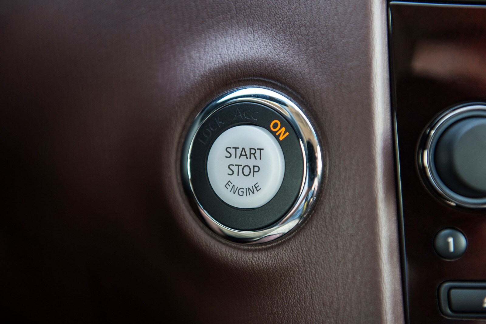 2017 Infiniti QX50 front safety DETAIL