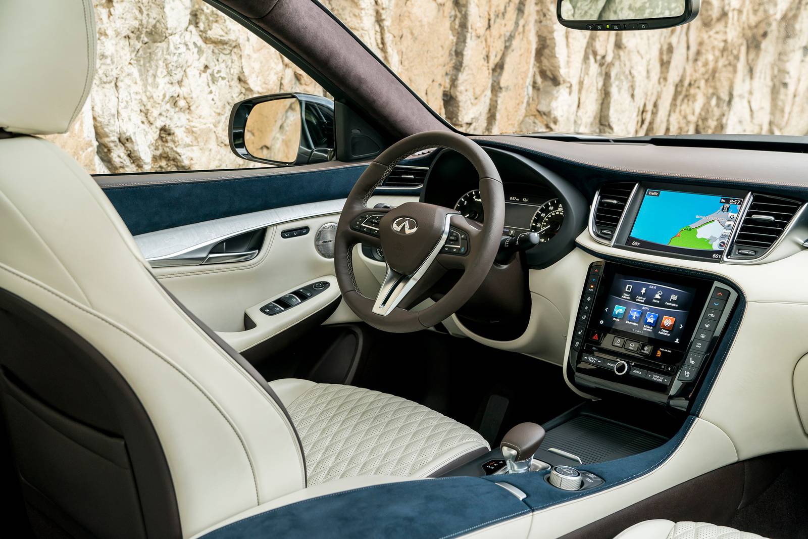 2019 Infiniti Qx50 interior SWD