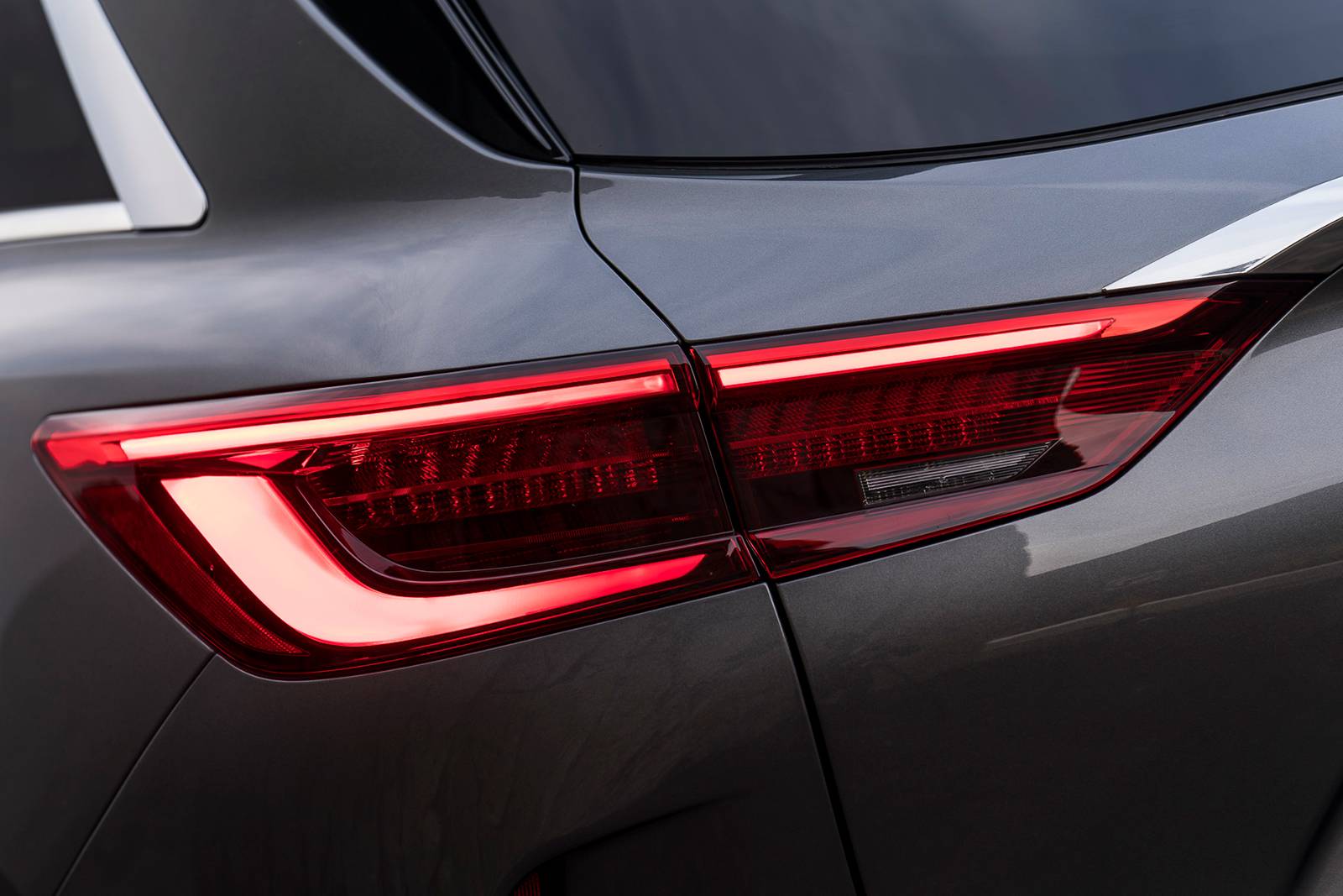 2021 Infiniti QX50 front safety EDETAIL