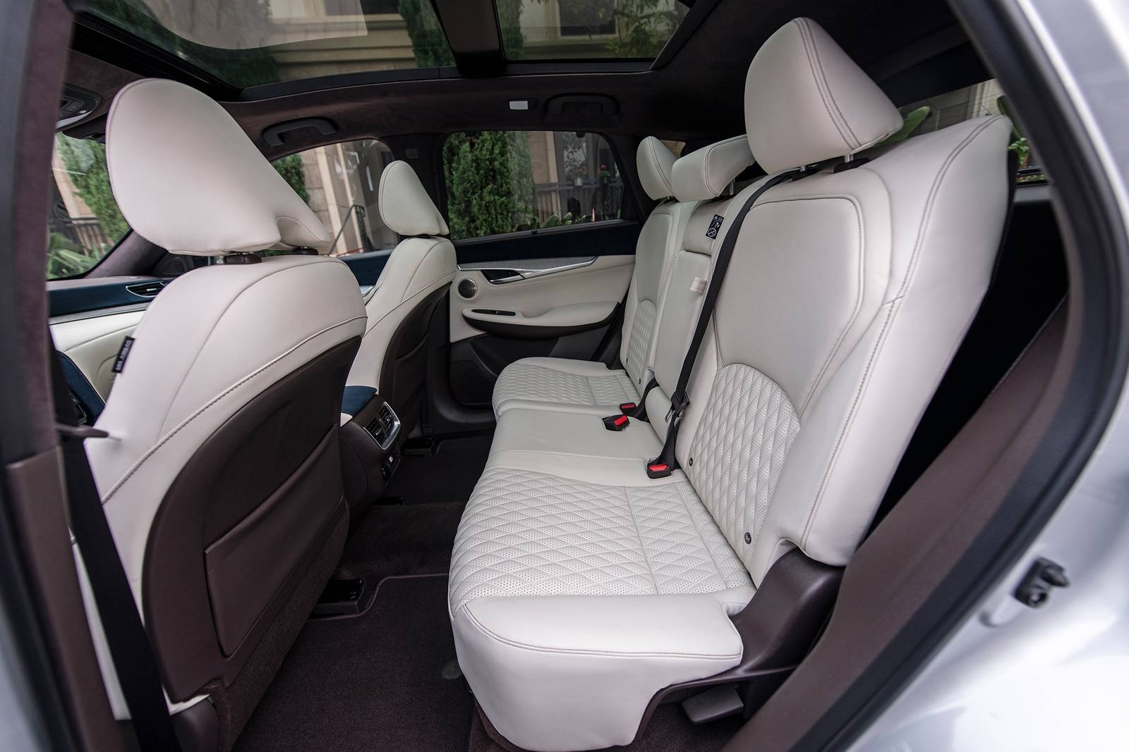 2021 Infiniti Qx50 interior RI