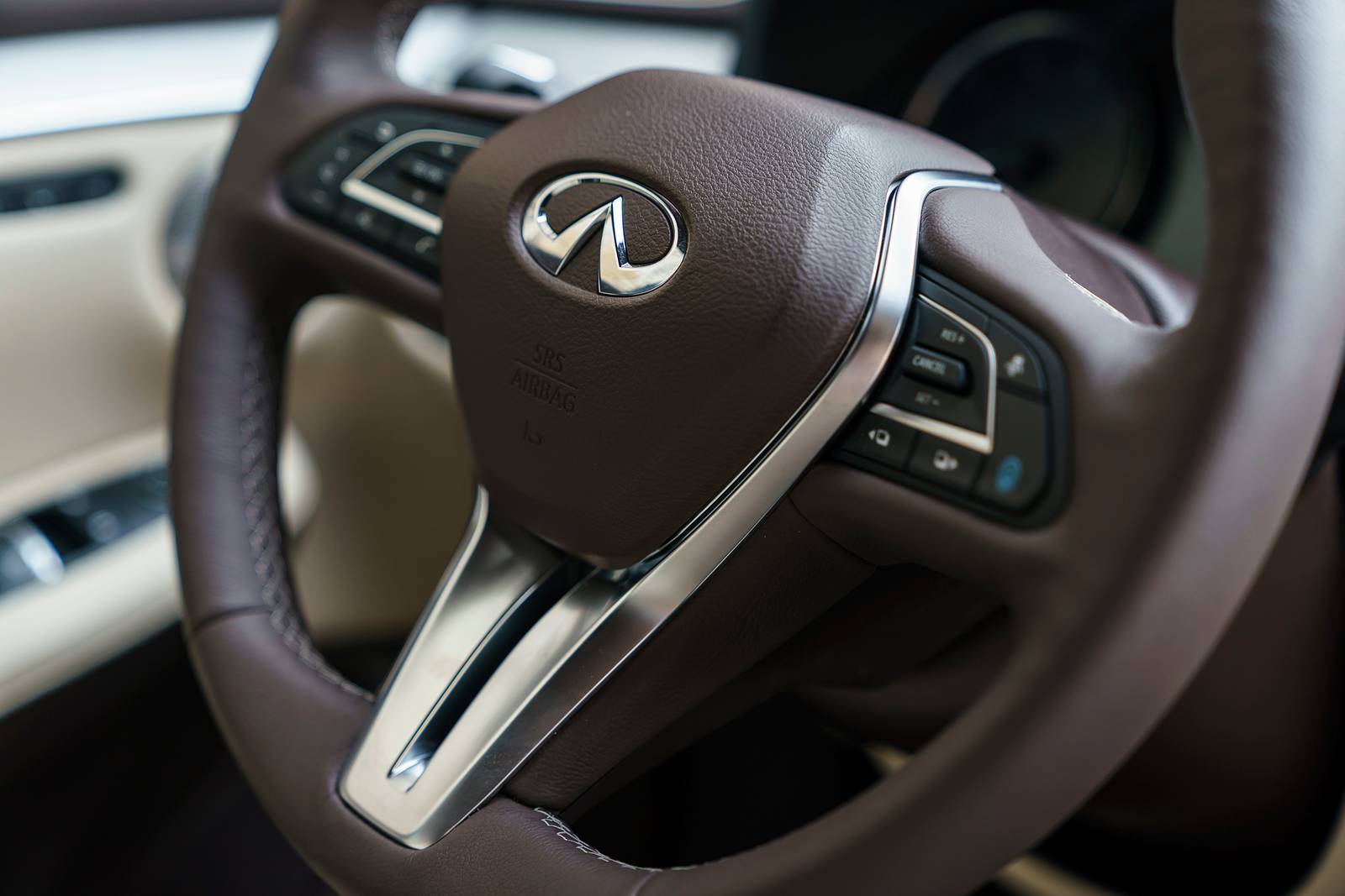 2021 Infiniti Qx50 interior SWD