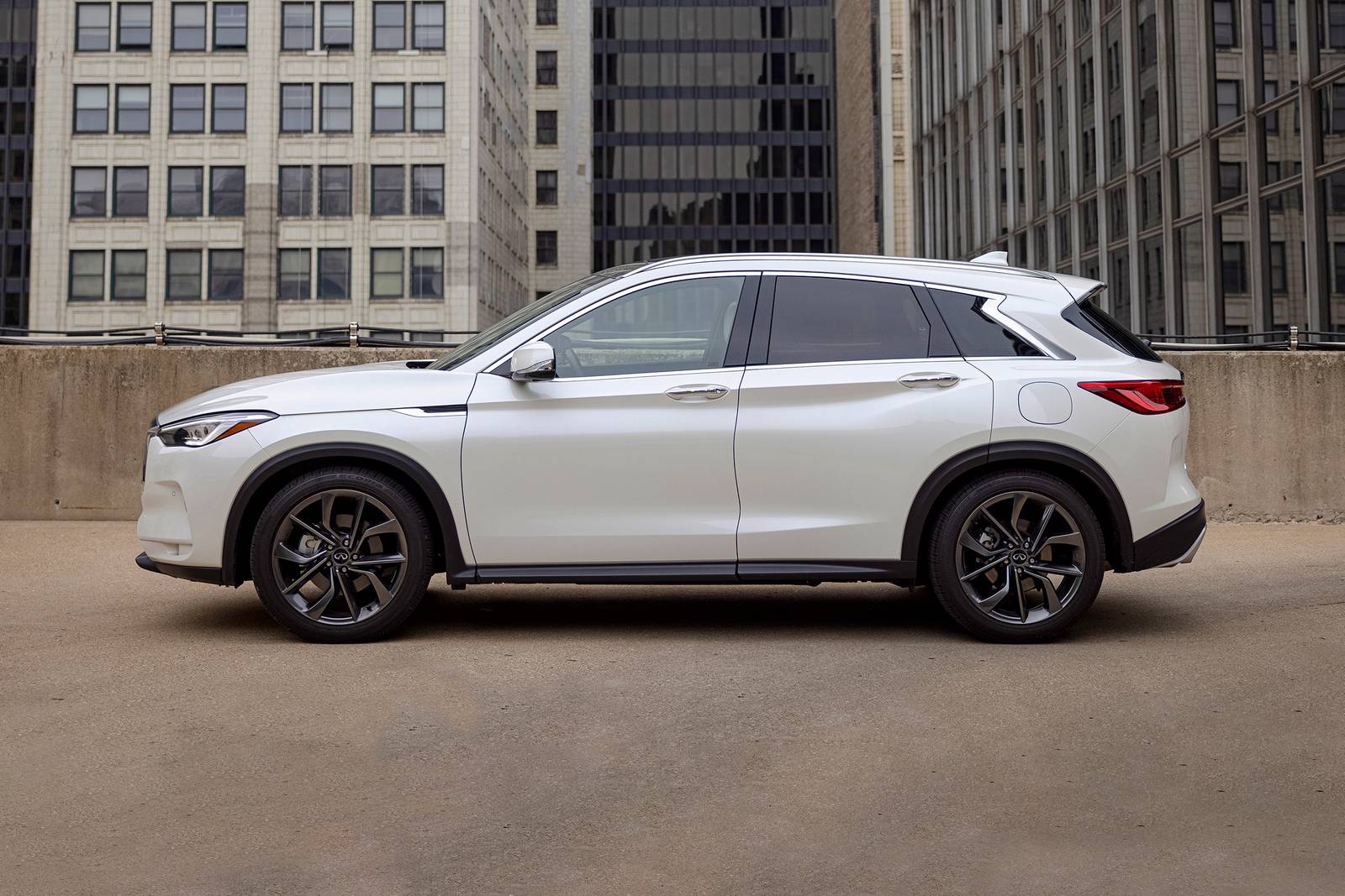 2022 Infiniti Qx50 exterior S