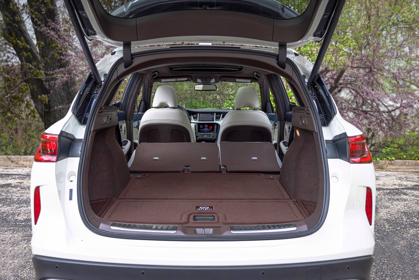 2024 Infiniti Qx50 interior RSD