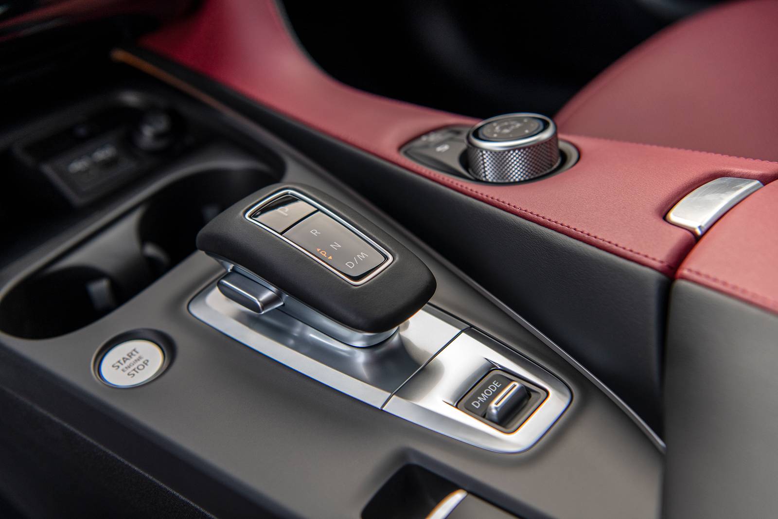 2024 Infiniti Qx50 interior SHF