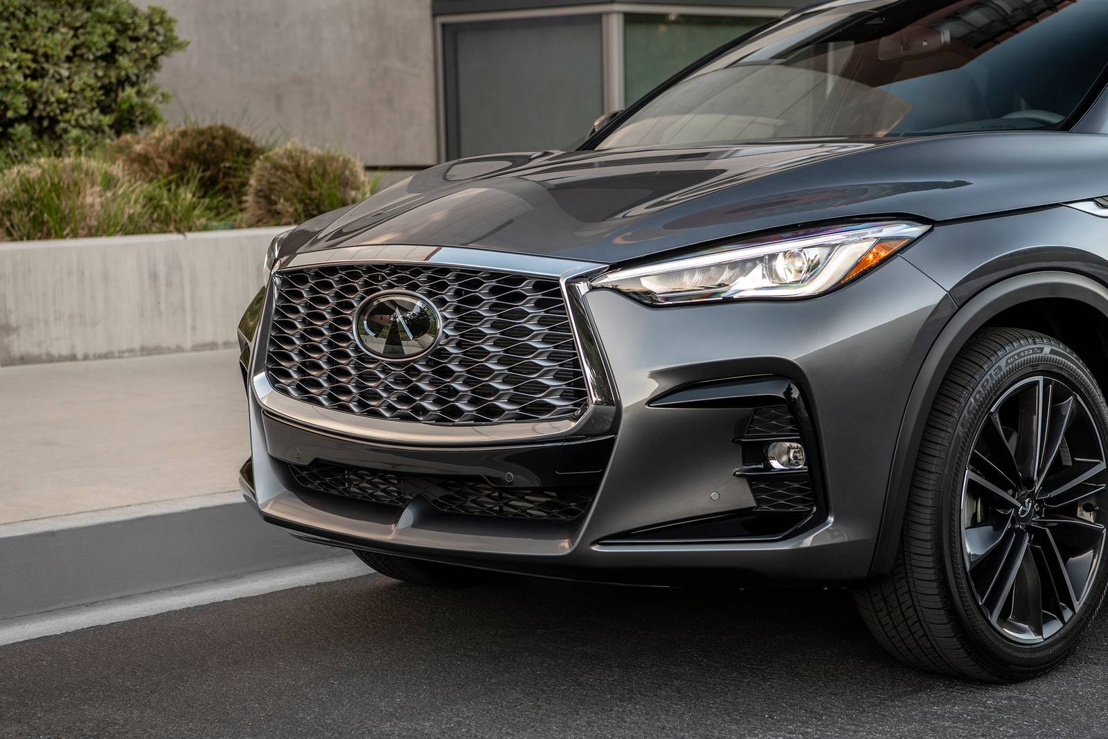 2023 Infiniti Qx55 exterior EDETAIL